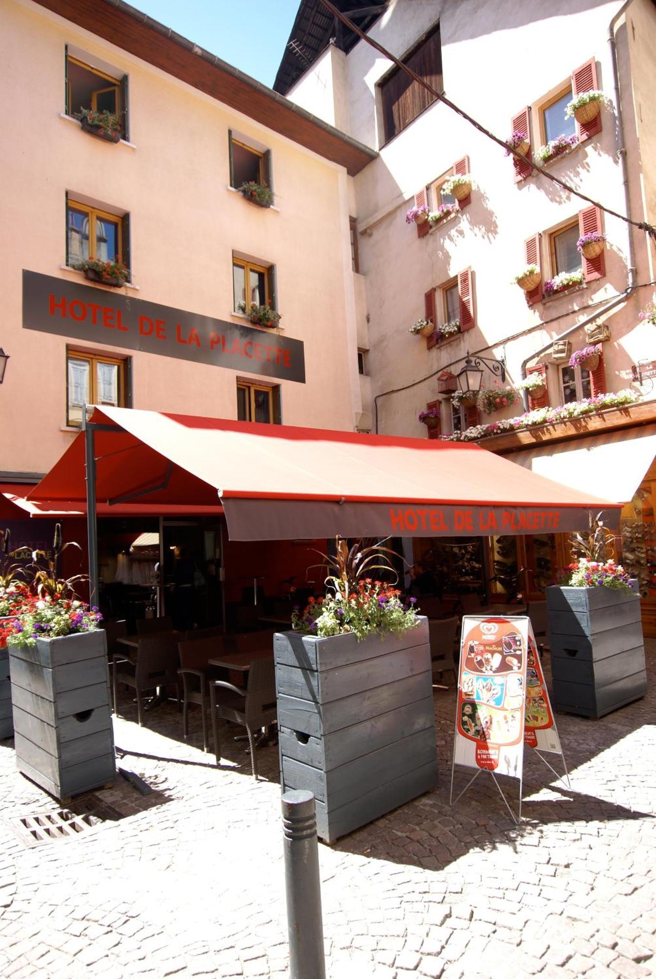 Hotel De La Placette Barcelonnette Exterior foto