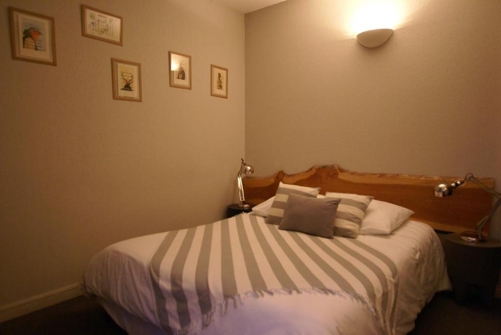 Hotel De La Placette Barcelonnette Habitación foto