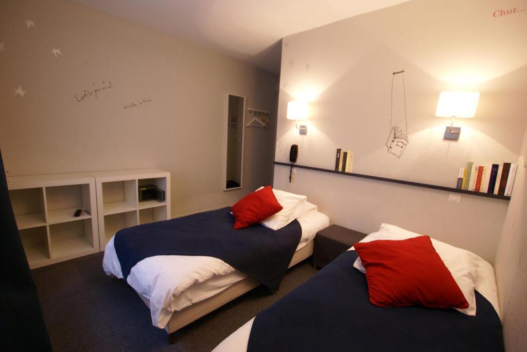 Hotel De La Placette Barcelonnette Habitación foto
